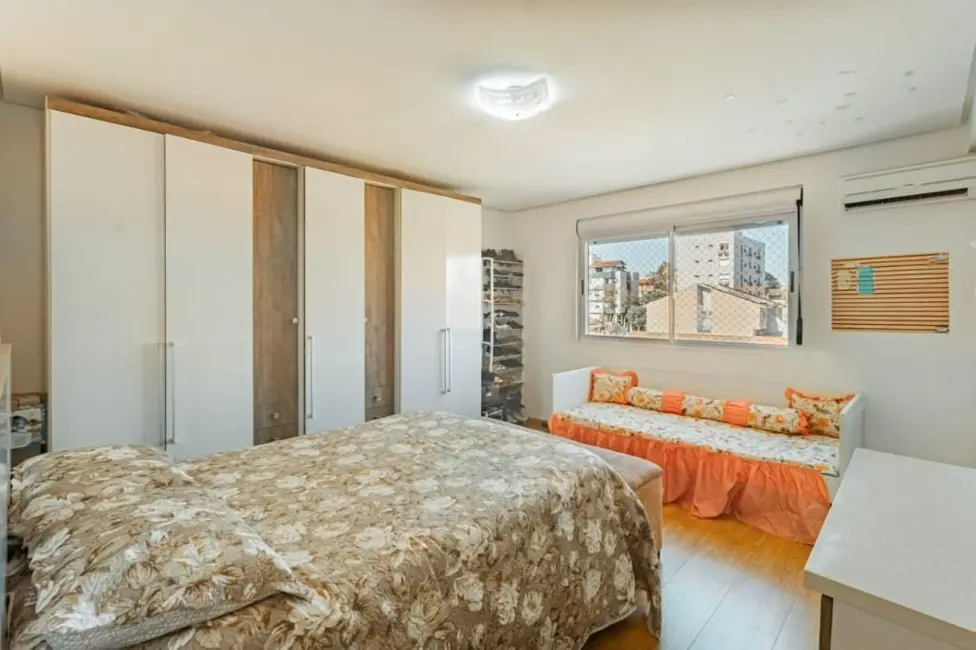 Foto 9 de Apartamento com 2 quartos à venda, 97m2 em Jardim Lindóia, Porto Alegre - RS