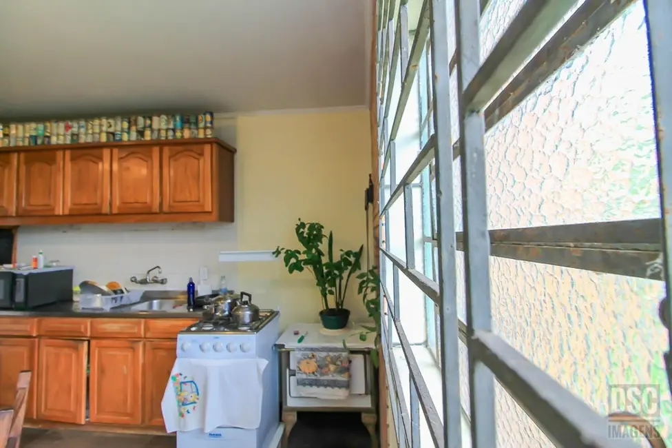 Foto 4 de Casa com 3 quartos à venda, 299m2 em Glória, Porto Alegre - RS