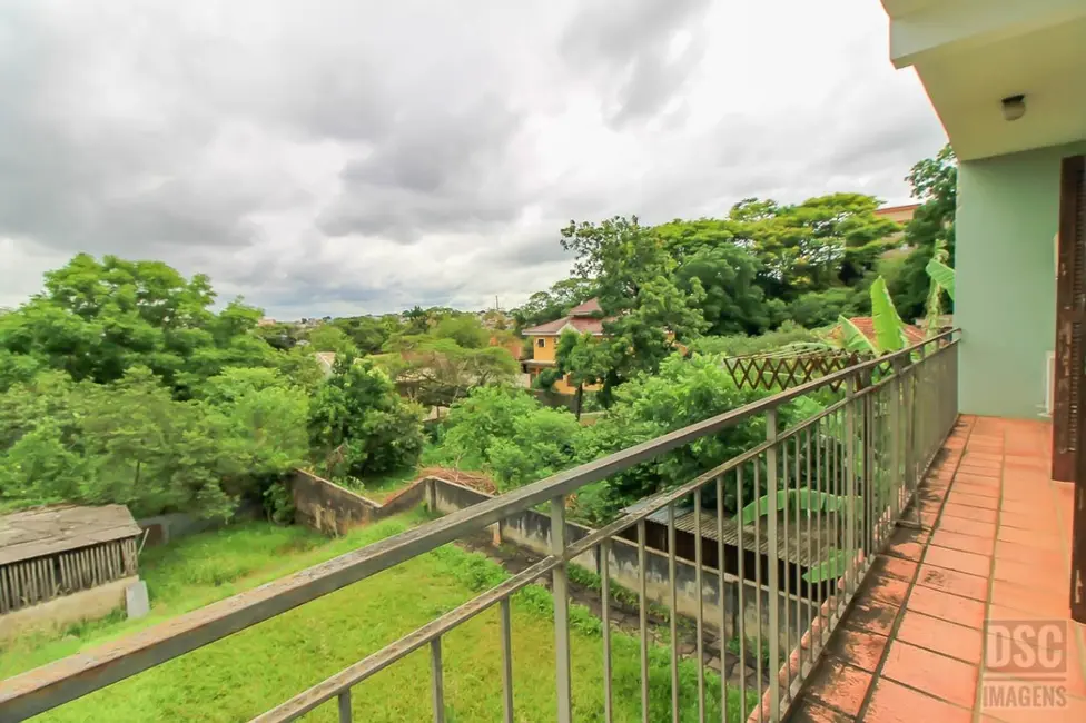 Foto 1 de Casa com 3 quartos à venda, 299m2 em Glória, Porto Alegre - RS