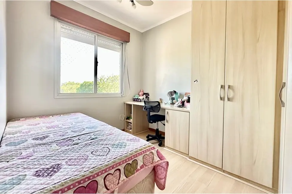 Foto 2 de Apartamento com 3 quartos à venda, 108m2 em São Sebastião, Porto Alegre - RS