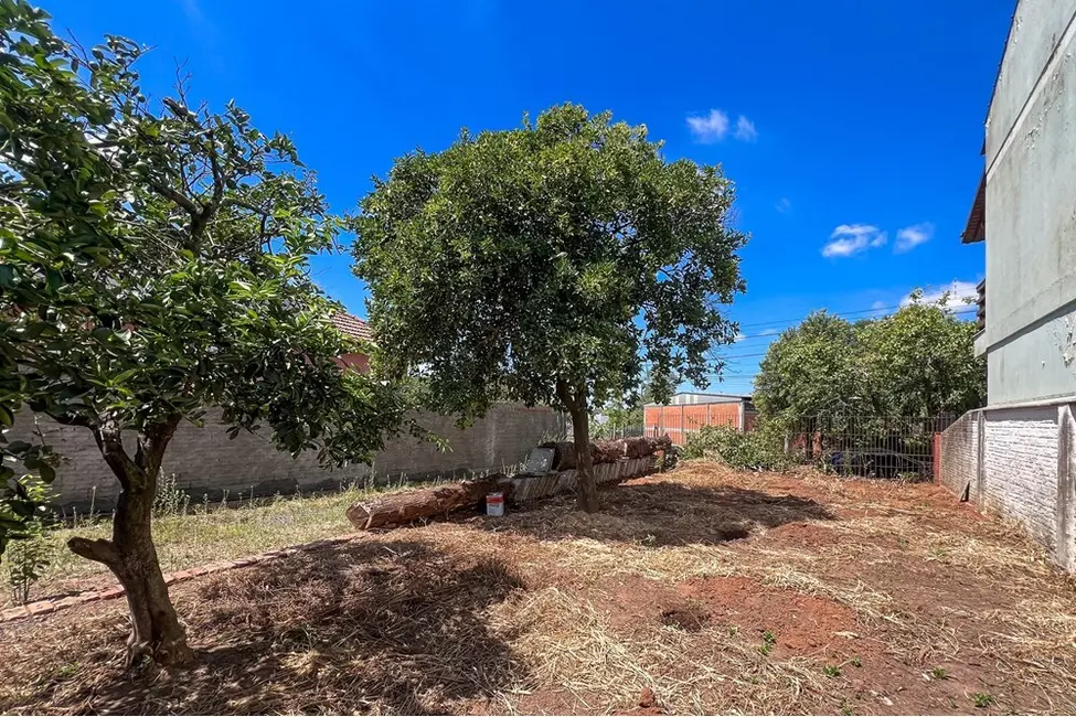 Foto 3 de Terreno / Lote à venda, 330m2 em São José, Canoas - RS