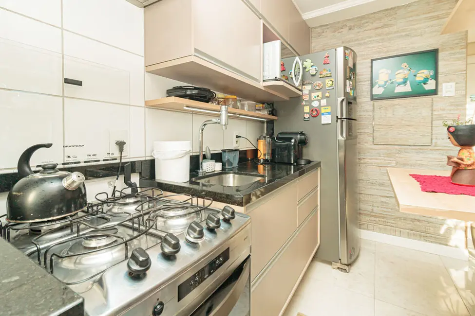 Apartamento com 2 quartos à venda, 57m2 em Sarandi, Porto Alegre - RS - imagem 5 Foto 5 de Apartamento com 2 quartos à venda, 57m2 em Sarandi, Porto Alegre - RS