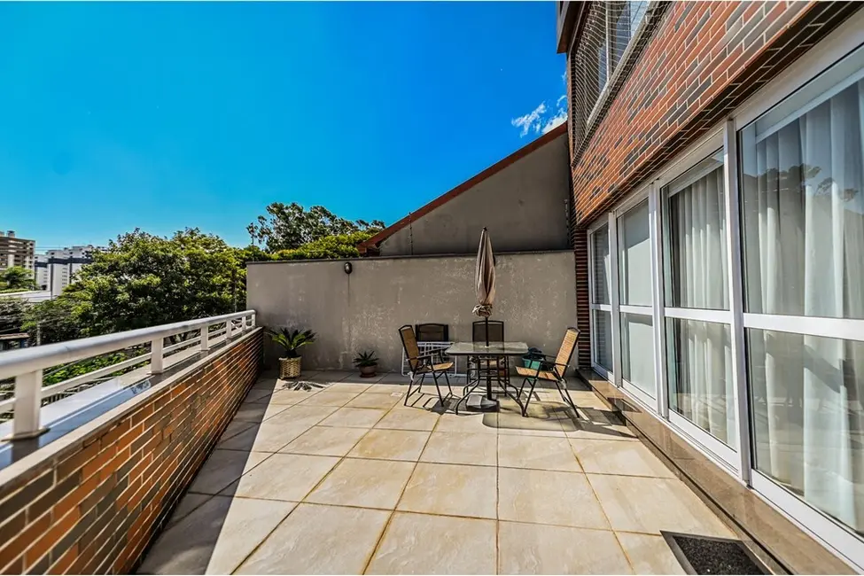 Foto 2 de Apartamento com 3 quartos à venda, 129m2 em Camaquã, Porto Alegre - RS
