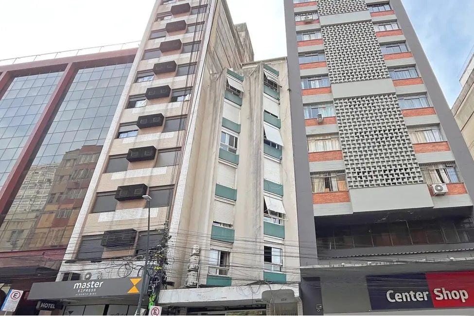 Apartamento com 1 quarto à venda, 47m2 em Centro Histórico, Porto Alegre - RS - imagem 1 Foto 1 de Apartamento com 1 quarto à venda, 47m2 em Centro Histórico, Porto Alegre - RS