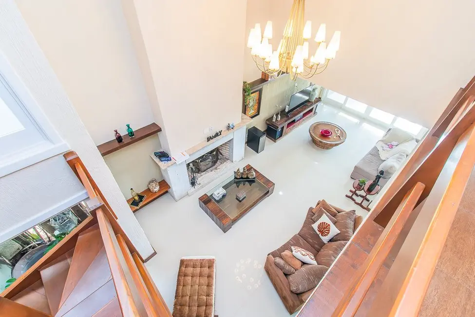 Casa de Condomínio com 4 quartos à venda, 387m2 em Belém Novo, Porto Alegre - RS - imagem 8 Foto 8 de Casa de Condomínio com 4 quartos à venda, 387m2 em Belém Novo, Porto Alegre - RS