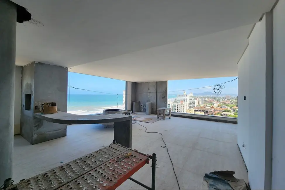 Foto 2 de Apartamento com 3 quartos à venda, 102m2 em Gravatá, Navegantes - SC