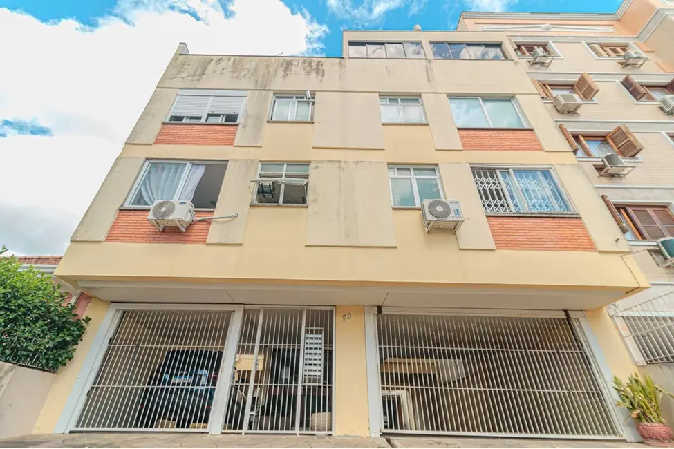 Foto 3 de Apartamento com 1 quarto à venda, 39m2 em Passo da Areia, Porto Alegre - RS