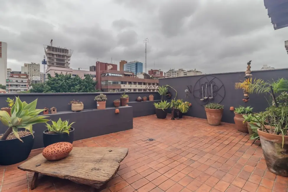 Cobertura com 3 quartos à venda, 191m2 em Moinhos de Vento, Porto Alegre - RS - imagem 6 Foto 6 de Cobertura com 3 quartos à venda, 191m2 em Moinhos de Vento, Porto Alegre - RS