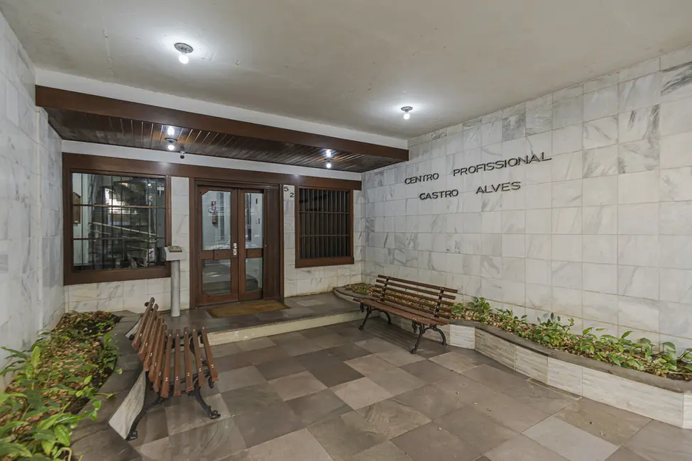 Foto 2 de Sala Comercial à venda, 45m2 em Independência, Porto Alegre - RS