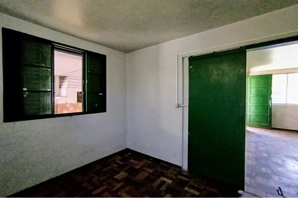 Casa com 4 quartos à venda, 75m2 em Nossa Senhora das Graças, Canoas - RS - imagem 6 Foto 6 de Casa com 4 quartos à venda, 75m2 em Nossa Senhora das Graças, Canoas - RS