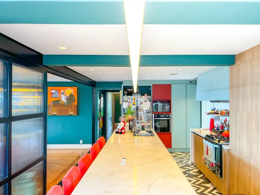 Apartamento com 3 quartos à venda, 268m2 em Moinhos de Vento, Porto Alegre - RS - imagem 5 Foto 5 de Apartamento com 3 quartos à venda, 268m2 em Moinhos de Vento, Porto Alegre - RS