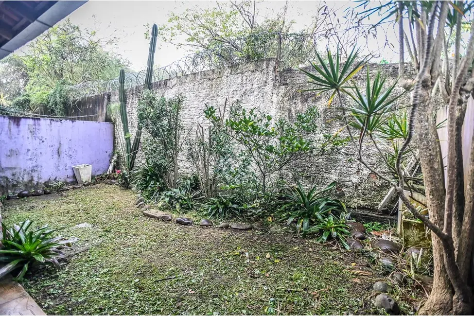 Casa com 2 quartos à venda, 166m2 em Serraria, Porto Alegre - RS - imagem 3 Foto 3 de Casa com 2 quartos à venda, 166m2 em Serraria, Porto Alegre - RS