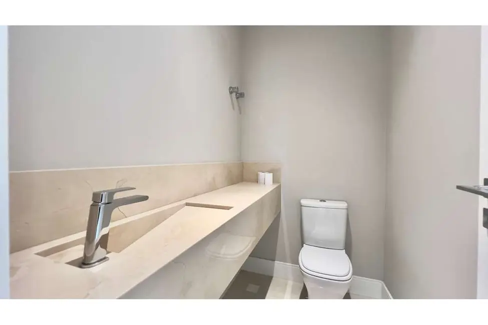 Apartamento com 4 quartos à venda, 138m2 em Centro, Balneario Camboriu - SC - imagem 3 Foto 3 de Apartamento com 4 quartos à venda, 138m2 em Centro, Balneario Camboriu - SC