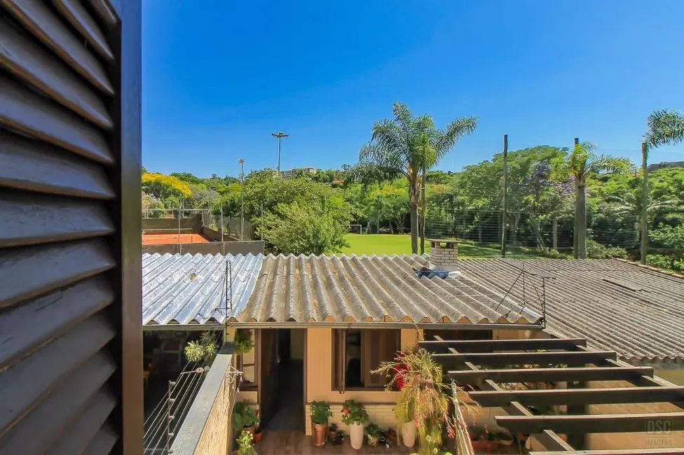 Casa com 3 quartos à venda, 198m2 em Cavalhada, Porto Alegre - RS - imagem 7 Foto 7 de Casa com 3 quartos à venda, 198m2 em Cavalhada, Porto Alegre - RS
