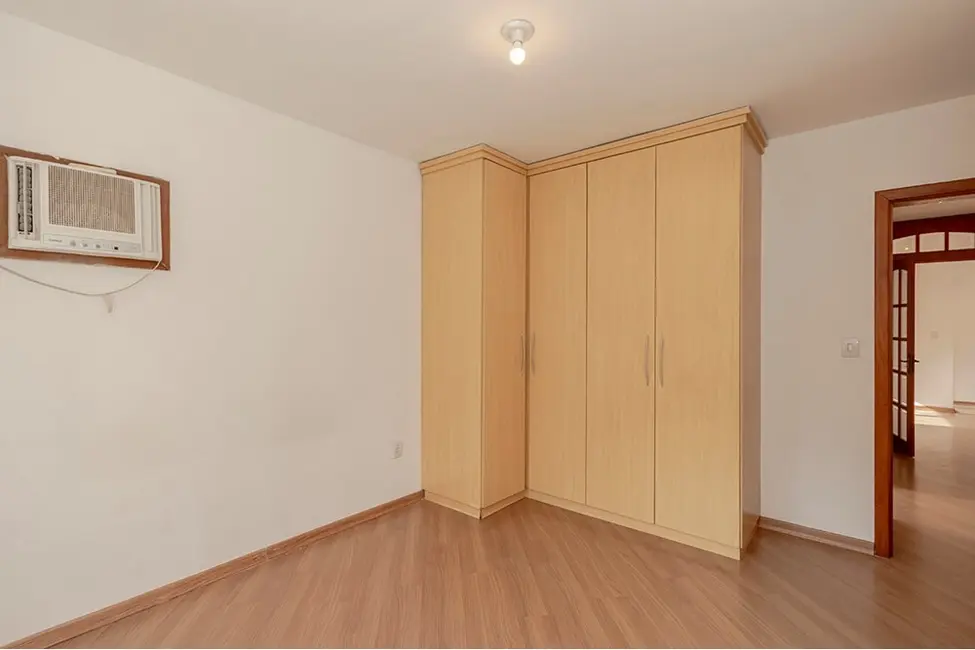Foto 4 de Apartamento com 3 quartos à venda, 154m2 em Mont Serrat, Porto Alegre - RS
