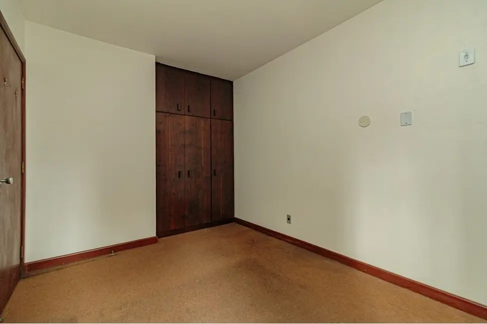 Foto 3 de Apartamento com 3 quartos à venda, 135m2 em Moinhos de Vento, Porto Alegre - RS