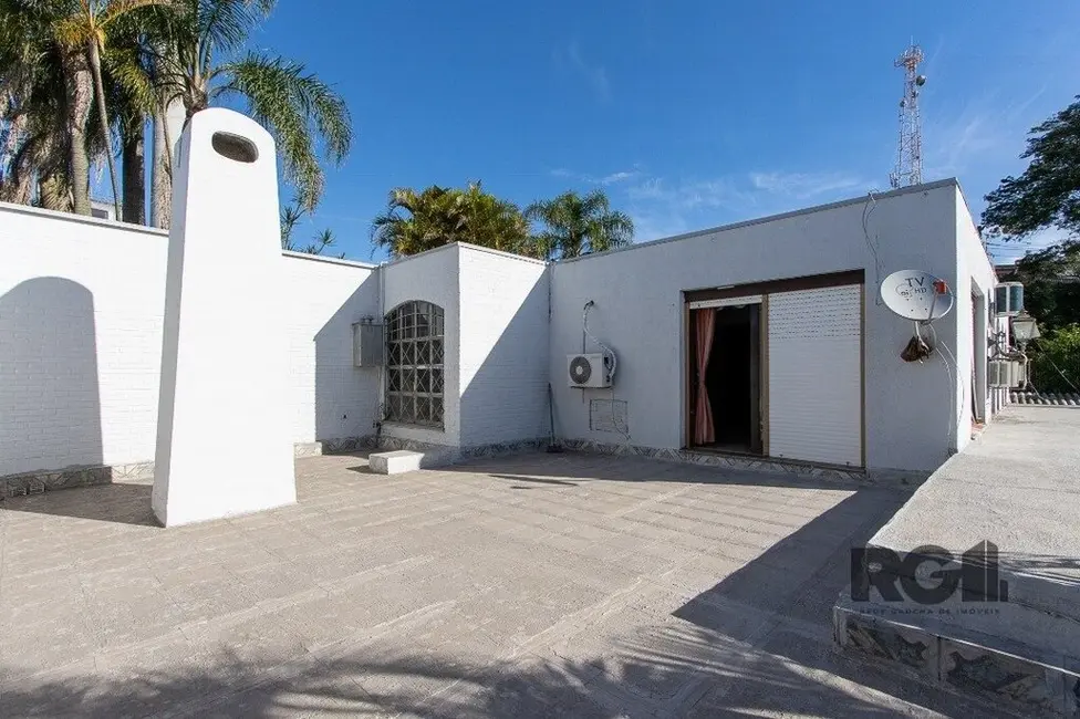 Casa com 3 quartos à venda, 580m2 em Santa Tereza, Porto Alegre - RS - imagem 3 Foto 3 de Casa com 3 quartos à venda, 580m2 em Santa Tereza, Porto Alegre - RS