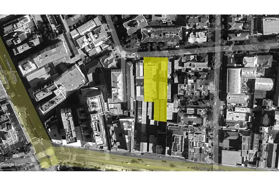 Foto 2 de Terreno / Lote à venda, 1945m2 em Floresta, Porto Alegre - RS
