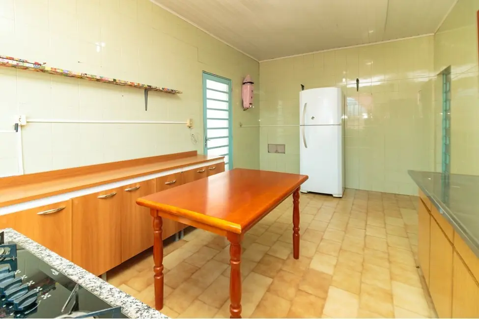 Foto 6 de Casa com 3 quartos à venda, 195m2 em Santa Maria Goretti, Porto Alegre - RS