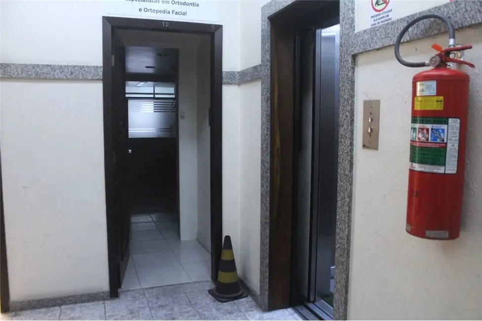 Foto 8 de Prédio Inteiro à venda, 76m2 em Centro Histórico, Porto Alegre - RS