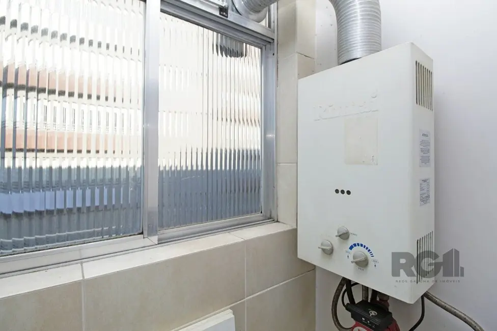 Cobertura com 2 quartos à venda, 133m2 em Centro Histórico, Porto Alegre - RS - imagem 3 Foto 3 de Cobertura com 2 quartos à venda, 133m2 em Centro Histórico, Porto Alegre - RS
