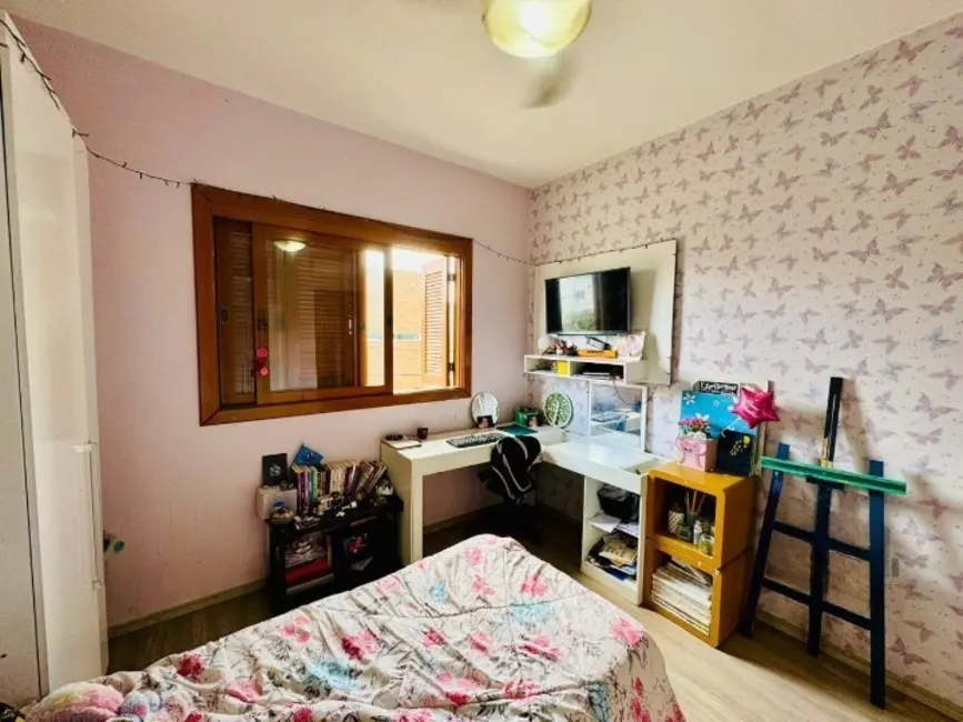 Foto 2 de Casa de Condomínio com 3 quartos à venda, 140m2 em Passo das Pedras, Porto Alegre - RS