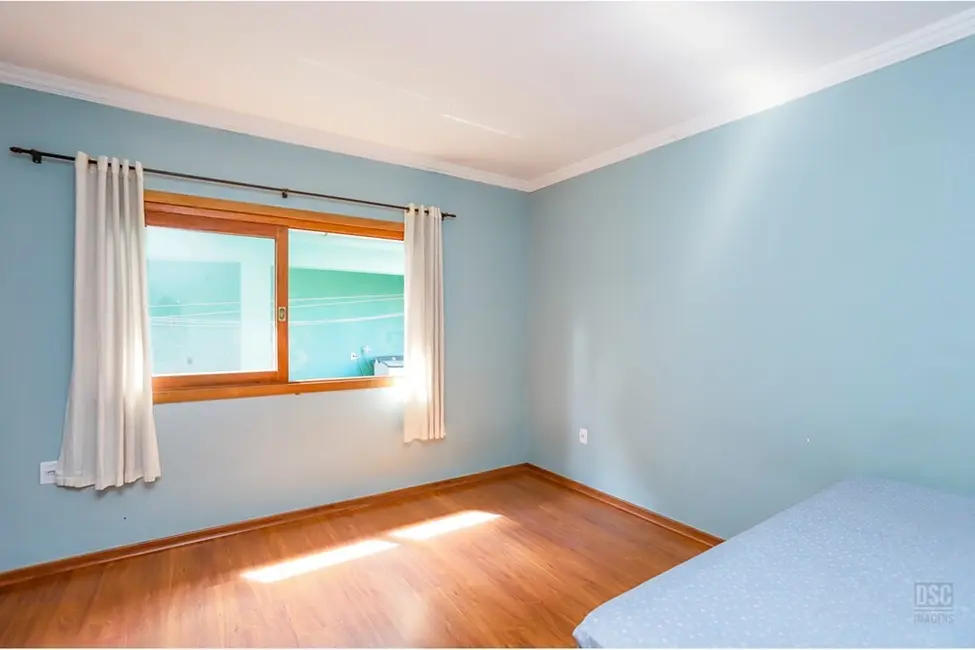 Foto 9 de Casa com 3 quartos à venda, 185m2 em Hípica, Porto Alegre - RS