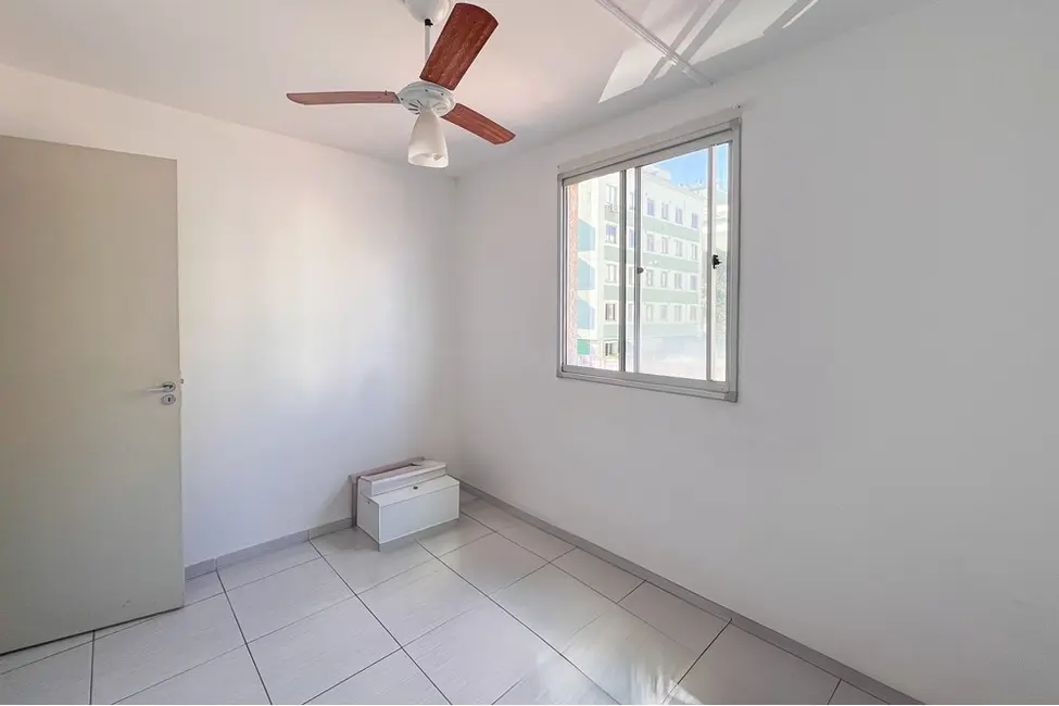 Foto 5 de Apartamento com 2 quartos à venda, 43m2 em Igara, Canoas - RS