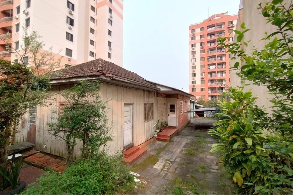 Foto 1 de Terreno / Lote à venda, 439m2 em Cristo Redentor, Porto Alegre - RS