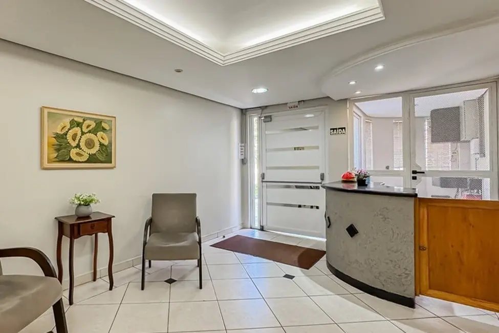 Apartamento com 1 quarto à venda, 43m2 em Vila Ipiranga, Porto Alegre - RS - imagem 7 Foto 7 de Apartamento com 1 quarto à venda, 43m2 em Vila Ipiranga, Porto Alegre - RS