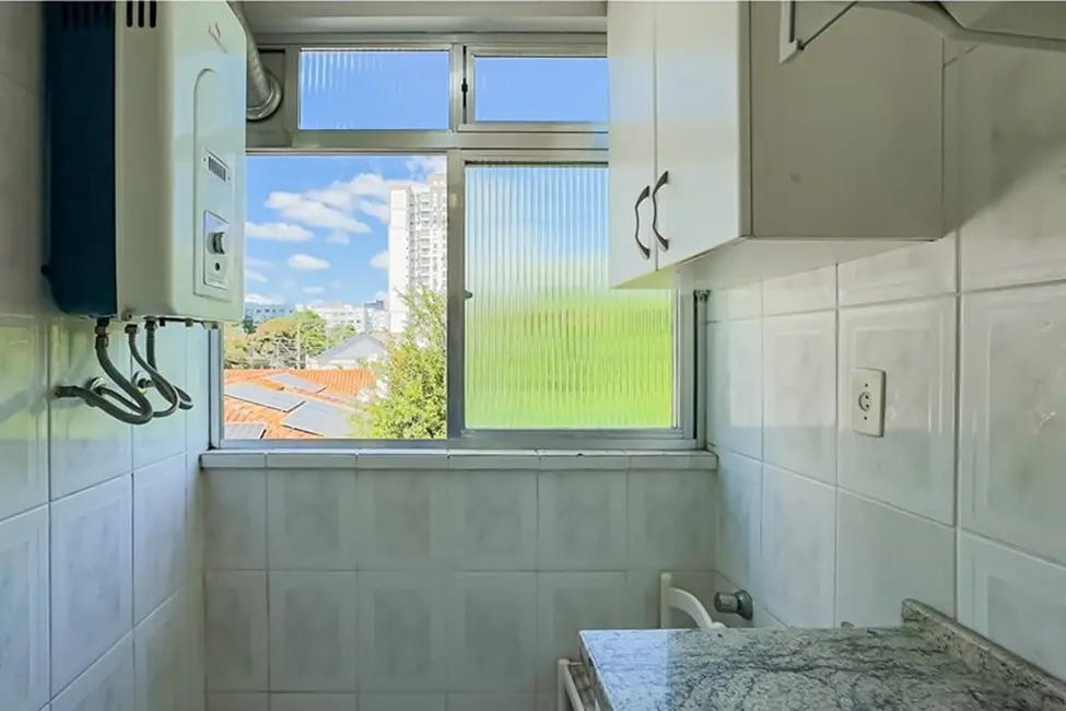 Apartamento com 1 quarto à venda, 43m2 em Vila Ipiranga, Porto Alegre - RS - imagem 8 Foto 8 de Apartamento com 1 quarto à venda, 43m2 em Vila Ipiranga, Porto Alegre - RS