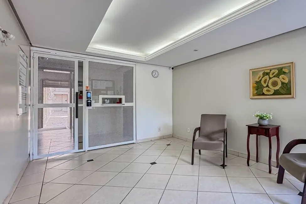 Apartamento com 1 quarto à venda, 43m2 em Vila Ipiranga, Porto Alegre - RS - imagem 6 Foto 6 de Apartamento com 1 quarto à venda, 43m2 em Vila Ipiranga, Porto Alegre - RS