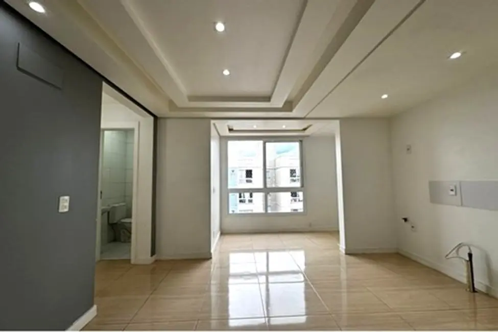 Apartamento com 2 quartos à venda, 47m2 em Estância Velha, Canoas - RS - imagem 3 Foto 3 de Apartamento com 2 quartos à venda, 47m2 em Estância Velha, Canoas - RS