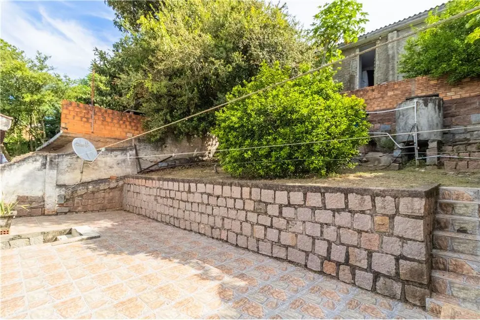 Casa com 5 quartos à venda, 150m2 em Partenon, Porto Alegre - RS - imagem 6 Foto 6 de Casa com 5 quartos à venda, 150m2 em Partenon, Porto Alegre - RS