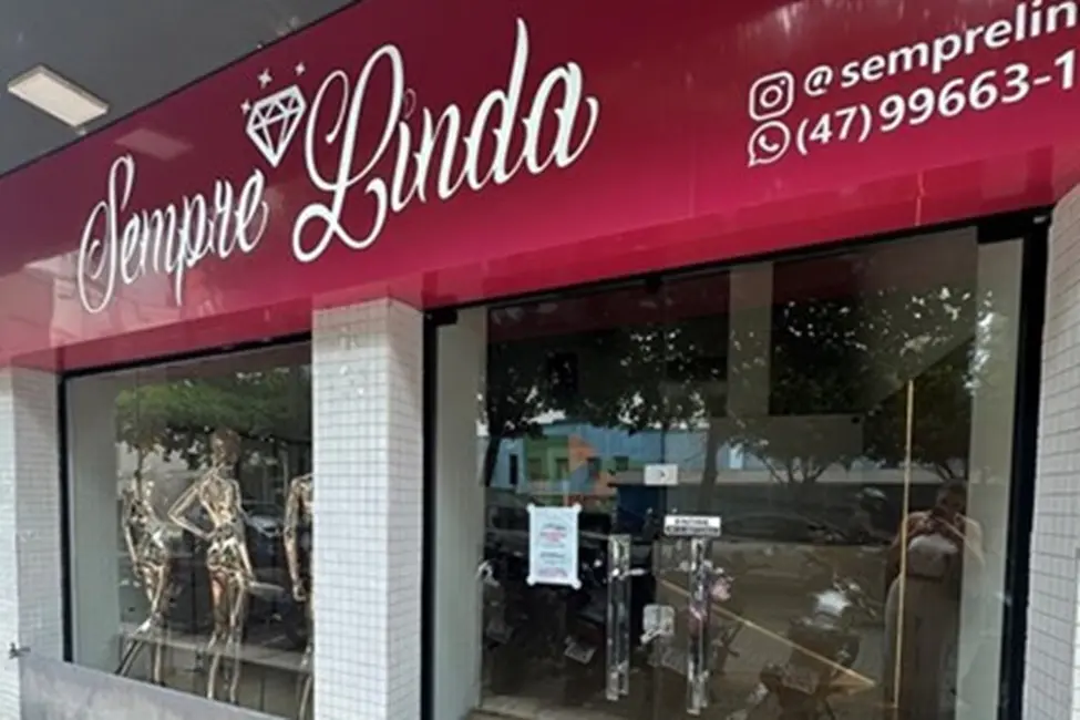 Foto 1 de Loja à venda, 83m2 em Centro, Balneario Camboriu - SC