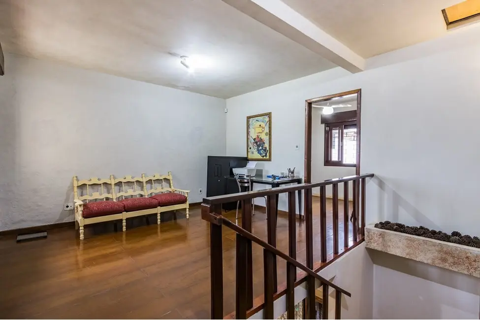 Foto 5 de Casa com 3 quartos à venda, 329m2 em Vila Ipiranga, Porto Alegre - RS