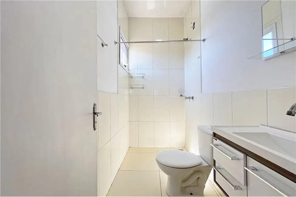 Foto 8 de Casa com 2 quartos à venda, 88m2 em Hípica, Porto Alegre - RS