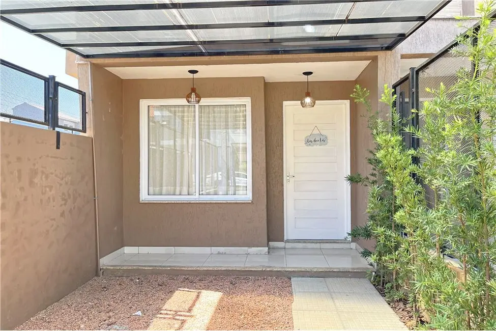 Foto 3 de Casa com 2 quartos à venda, 88m2 em Hípica, Porto Alegre - RS