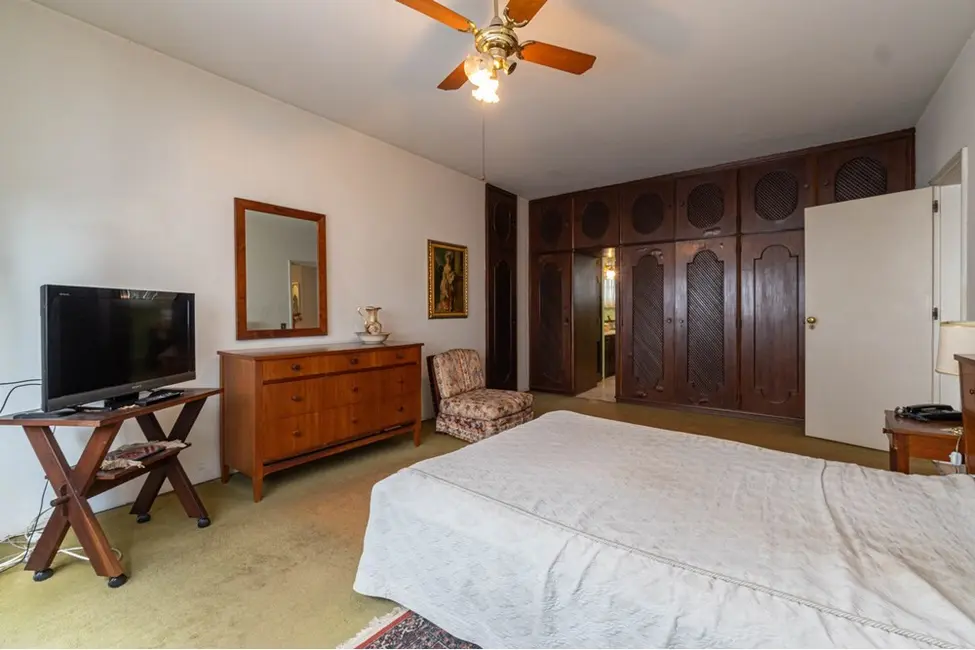 Apartamento com 4 quartos à venda, 277m2 em Auxiliadora, Porto Alegre - RS - imagem 7 Foto 7 de Apartamento com 4 quartos à venda, 277m2 em Auxiliadora, Porto Alegre - RS