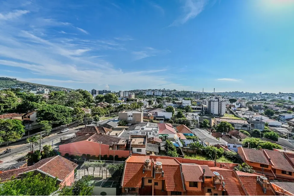 Apartamento com 2 quartos à venda, 51m2 em Glória, Porto Alegre - RS - imagem 9 Foto 9 de Apartamento com 2 quartos à venda, 51m2 em Glória, Porto Alegre - RS