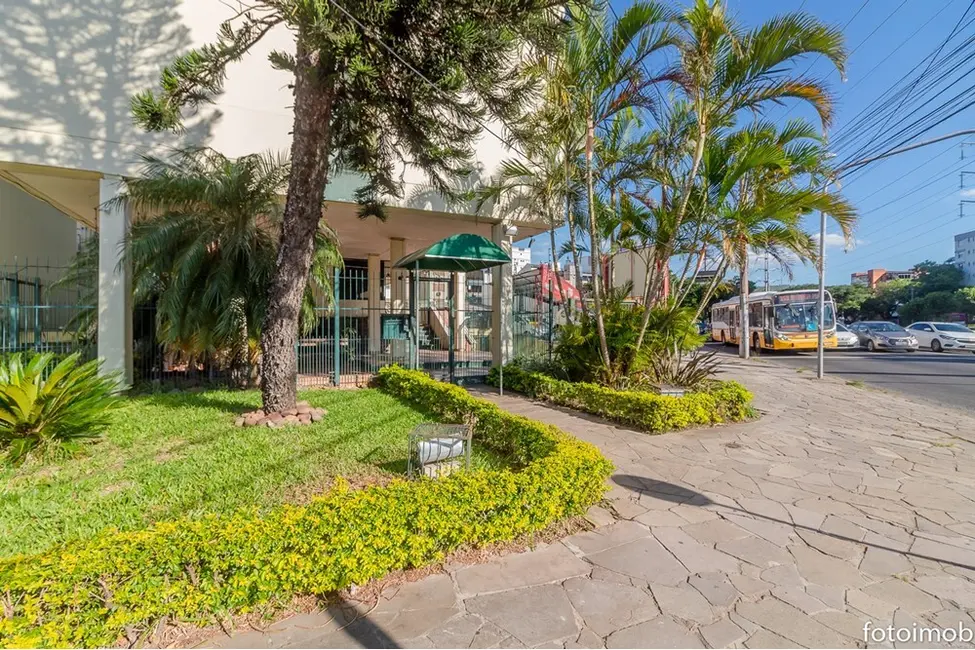 Foto 4 de Apartamento com 2 quartos à venda, 58m2 em Petrópolis, Porto Alegre - RS