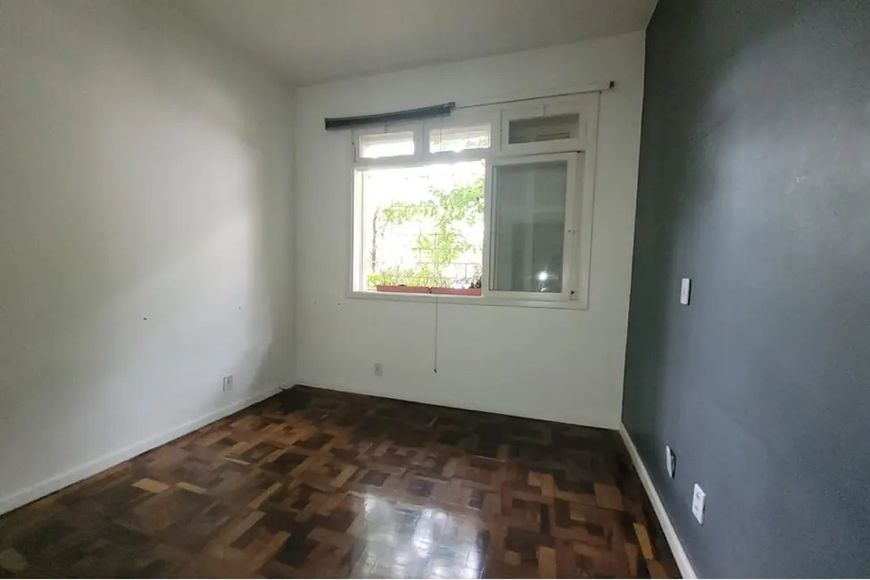 Foto 7 de Apartamento com 3 quartos à venda, 92m2 em Rio Branco, Porto Alegre - RS