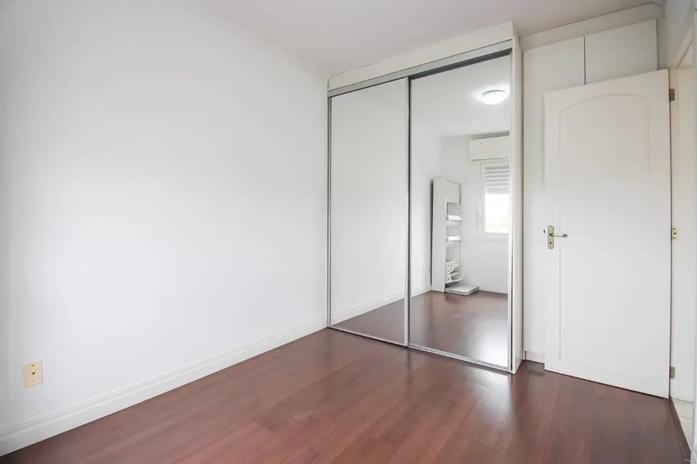 Foto 2 de Apartamento com 2 quartos à venda, 58m2 em Chácara das Pedras, Porto Alegre - RS