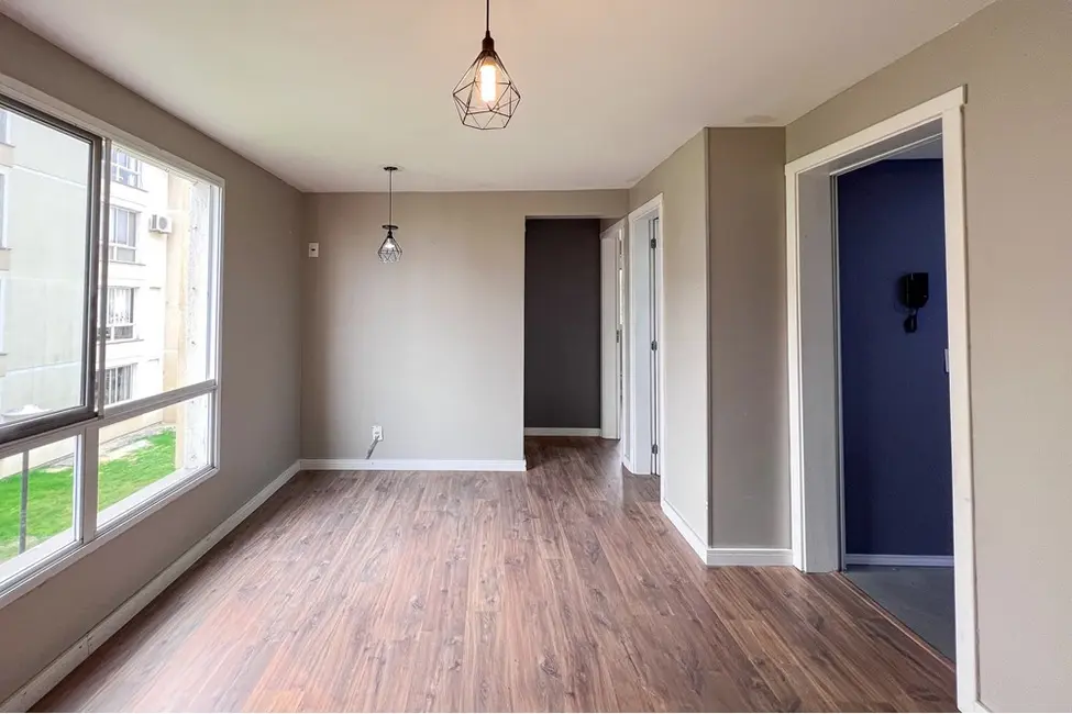 Foto 2 de Apartamento com 2 quartos à venda, 48m2 em Mato Grande, Canoas - RS