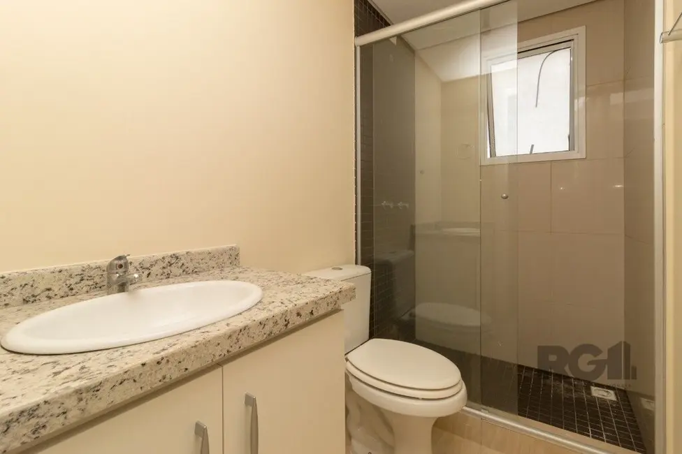 Foto 2 de Apartamento com 2 quartos à venda, 70m2 em Jardim Sabará, Porto Alegre - RS