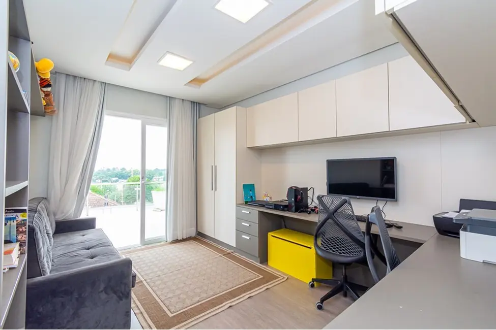 Casa de Condomínio com 4 quartos à venda, 326m2 em Nossa Senhora das Graças, Canoas - RS - imagem 8 Foto 8 de Casa de Condomínio com 4 quartos à venda, 326m2 em Nossa Senhora das Graças, Canoas - RS