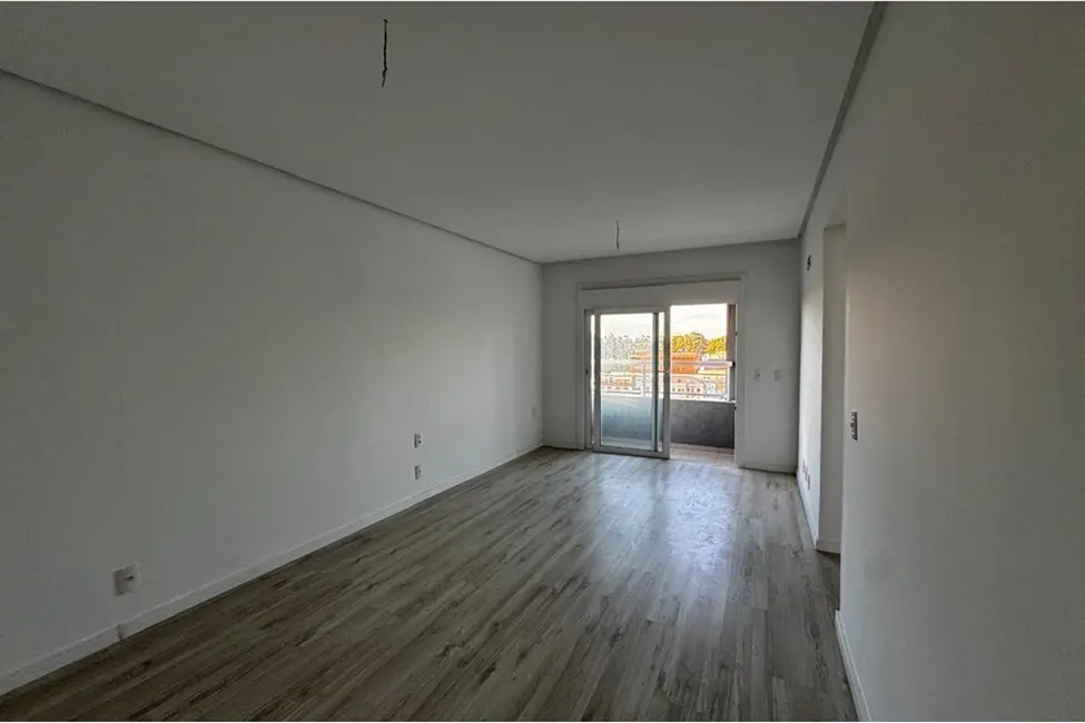 Apartamento com 3 quartos à venda, 131m2 em Centro, Esteio - RS - imagem 9 Foto 9 de Apartamento com 3 quartos à venda, 131m2 em Centro, Esteio - RS