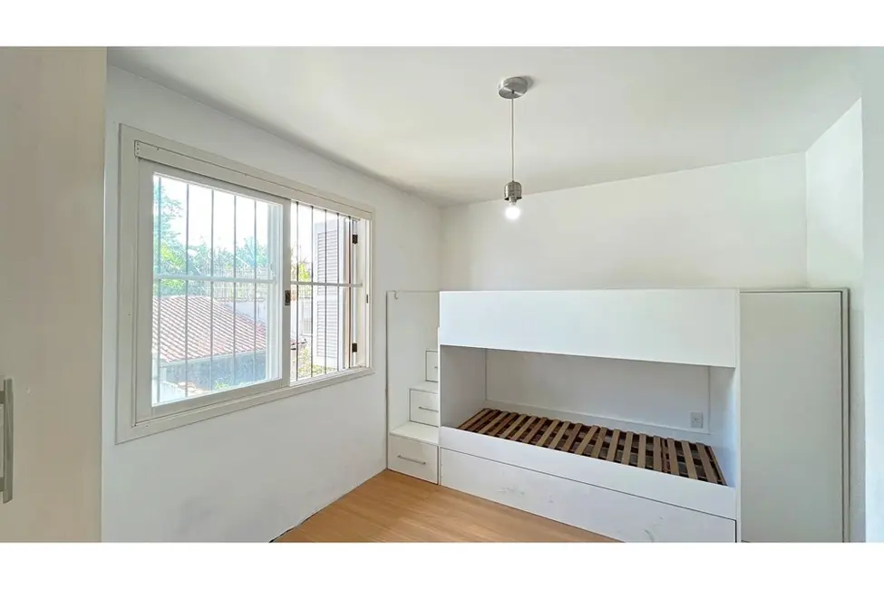 Foto 2 de Casa com 3 quartos à venda, 147m2 em Aberta dos Morros, Porto Alegre - RS