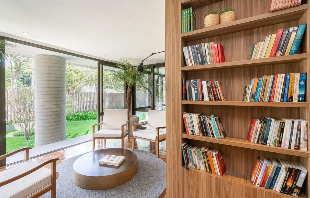 Apartamento com 3 quartos à venda, 110m2 em Menino Deus, Porto Alegre - RS - imagem 9 Foto 9 de Apartamento com 3 quartos à venda, 110m2 em Menino Deus, Porto Alegre - RS