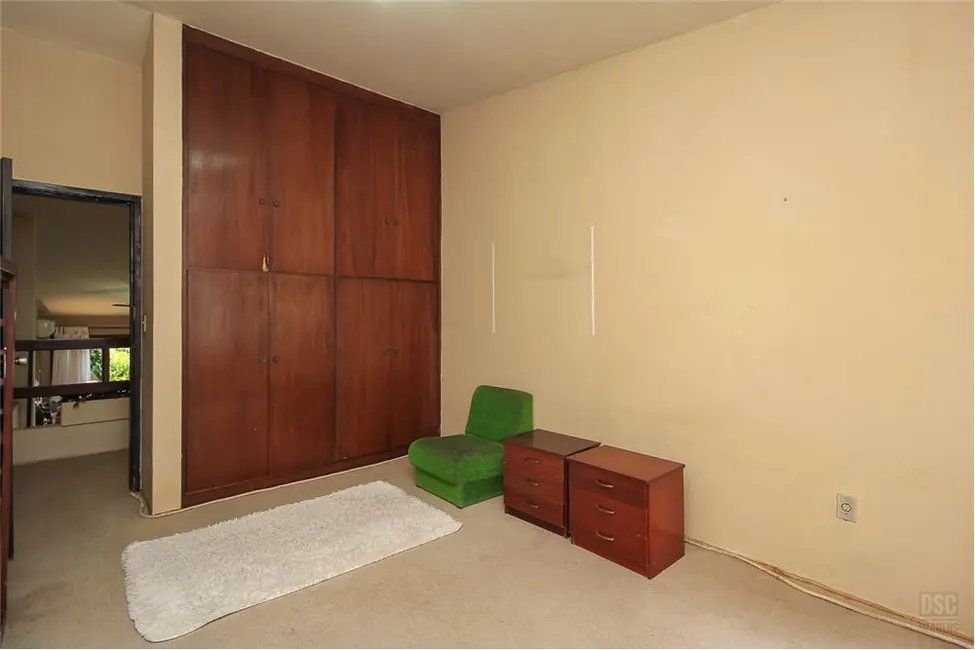 Foto 2 de Casa com 3 quartos à venda, 252m2 em Boa Vista, Porto Alegre - RS